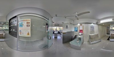 Devs Oral Care - Dentist in Camp, Pune | Teeth Cleaning, Whitening, Dental Checkup, Dental Implants | Dental Clinic in Camp